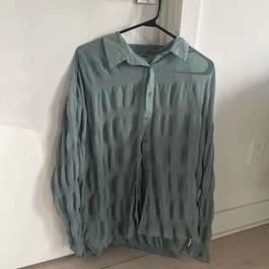 Bubble plisse button down